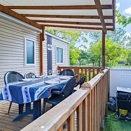 Mobil - 4 Etoiles - 3 Vias